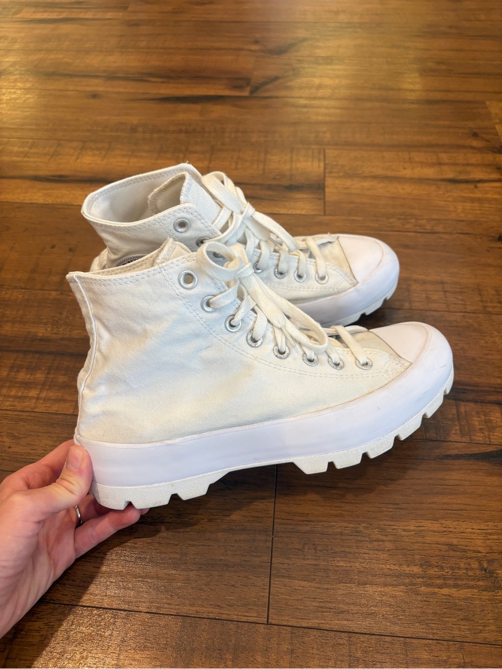 Converse Chuck Taylor All Star Hi Womens Size 9 White Shoes Sneakers Lug Sole